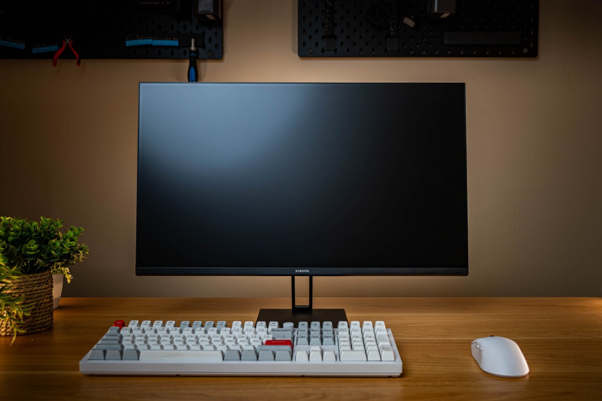 Xiaomi G27i 27″ Full HD 1080p IPS Gaming Monitor (165Hz, 1ms, 16:9, HDMI/DP, & AMD FreeSync Premium) (NEW SEALED)